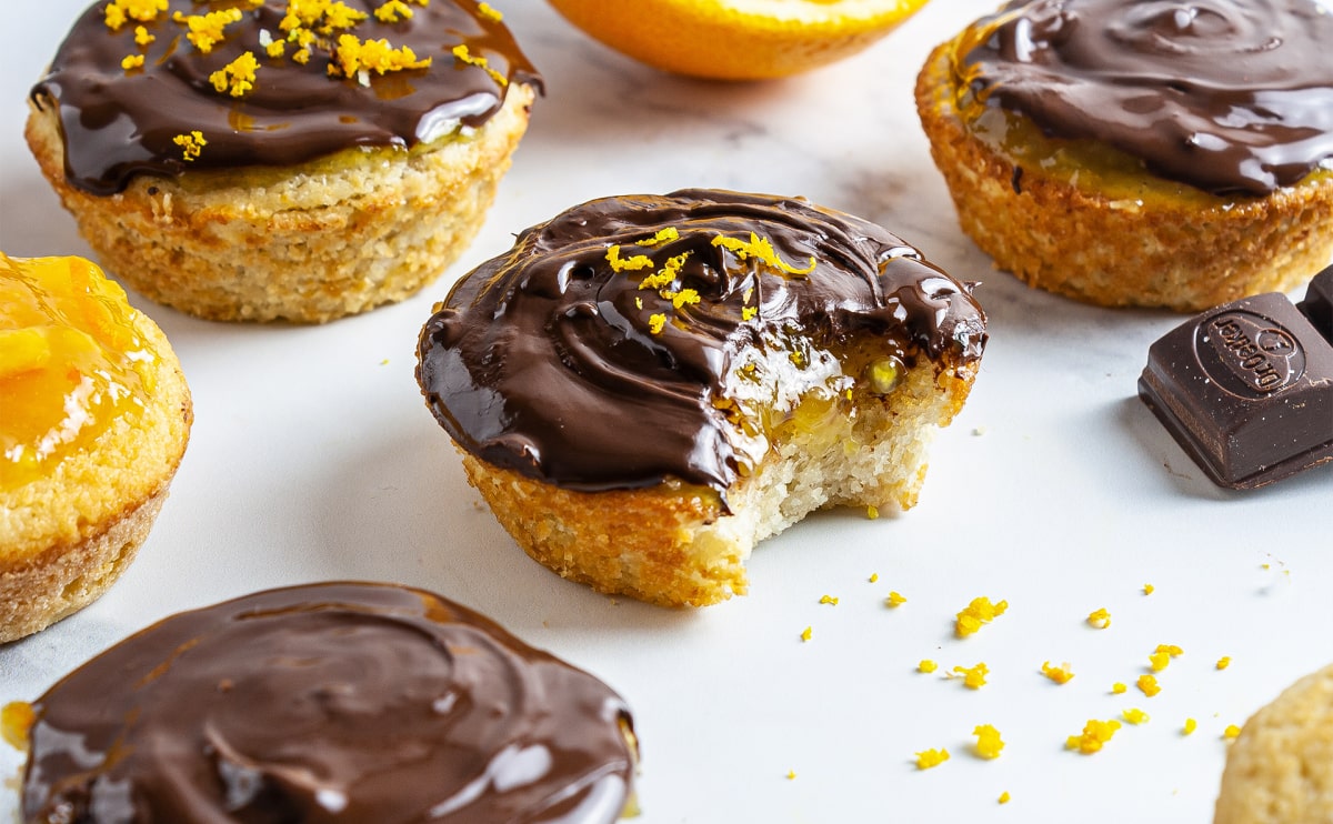 Read more about the article Vegan Jaffa Cakes